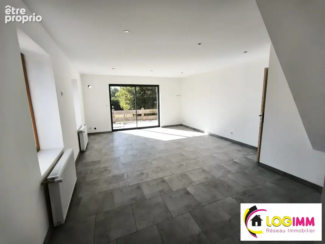 Maison 5 pièces 121 m² à vendre à Salesches (59218) - photo 3