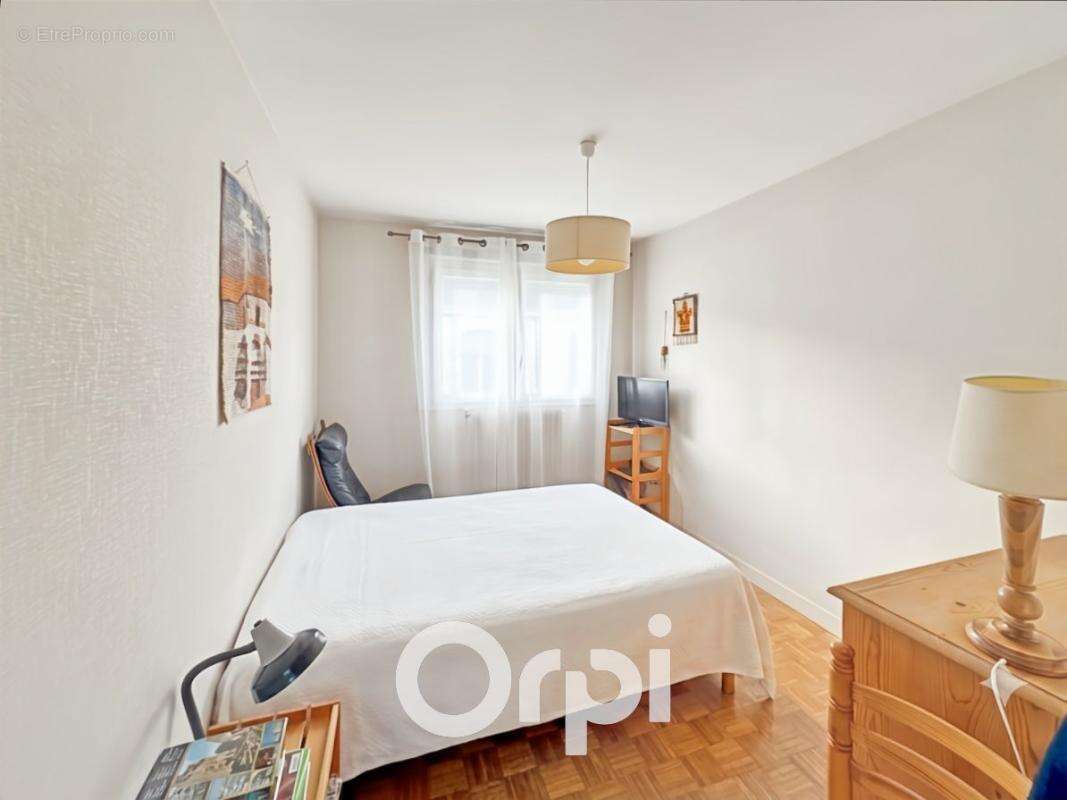 Appartement À Vendre - photo 6