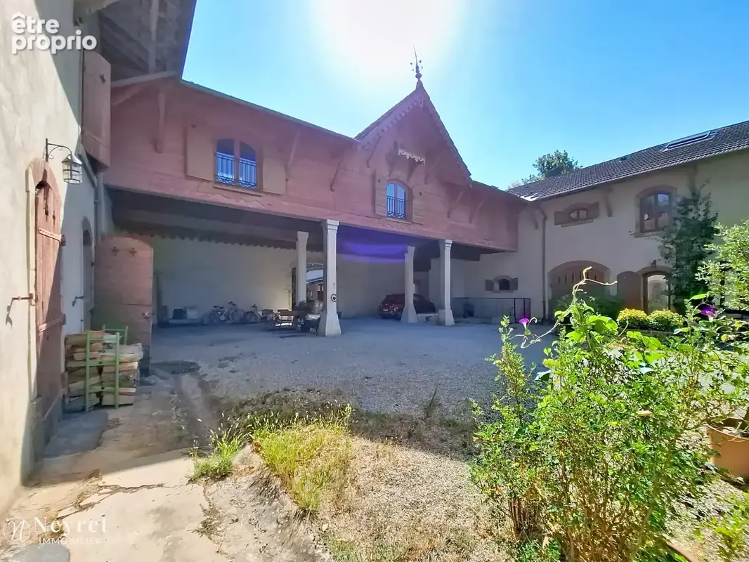 Appartement à VERNAISON