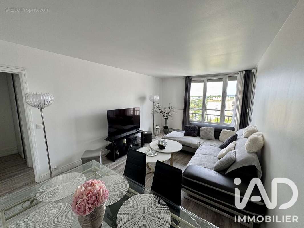 Photo 2 - Appartement à CHILLY-MAZARIN