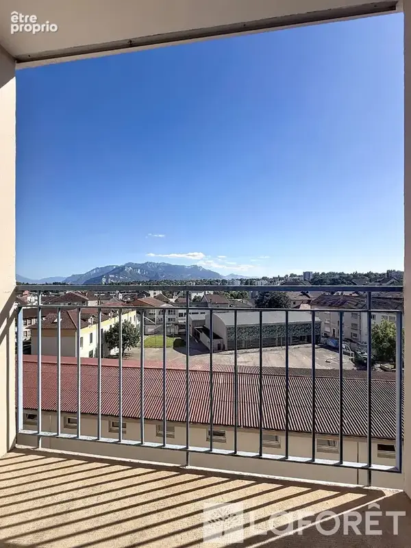 Appartement Voiron 5 pièce(s) - photo 10