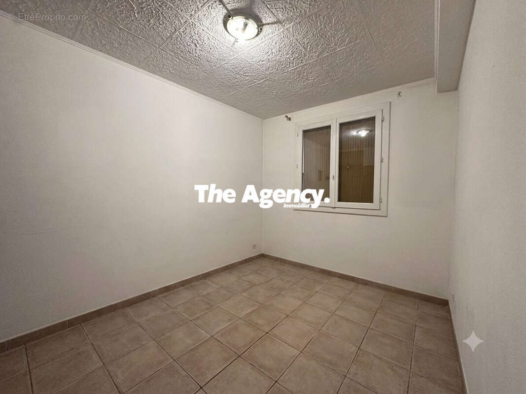Appartement 50 m² à Marseille-10e  - photo 8