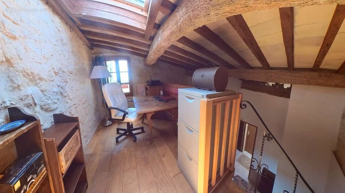 Charmante maison de village à vendre à Nezignan-l'Évêque - photo 4