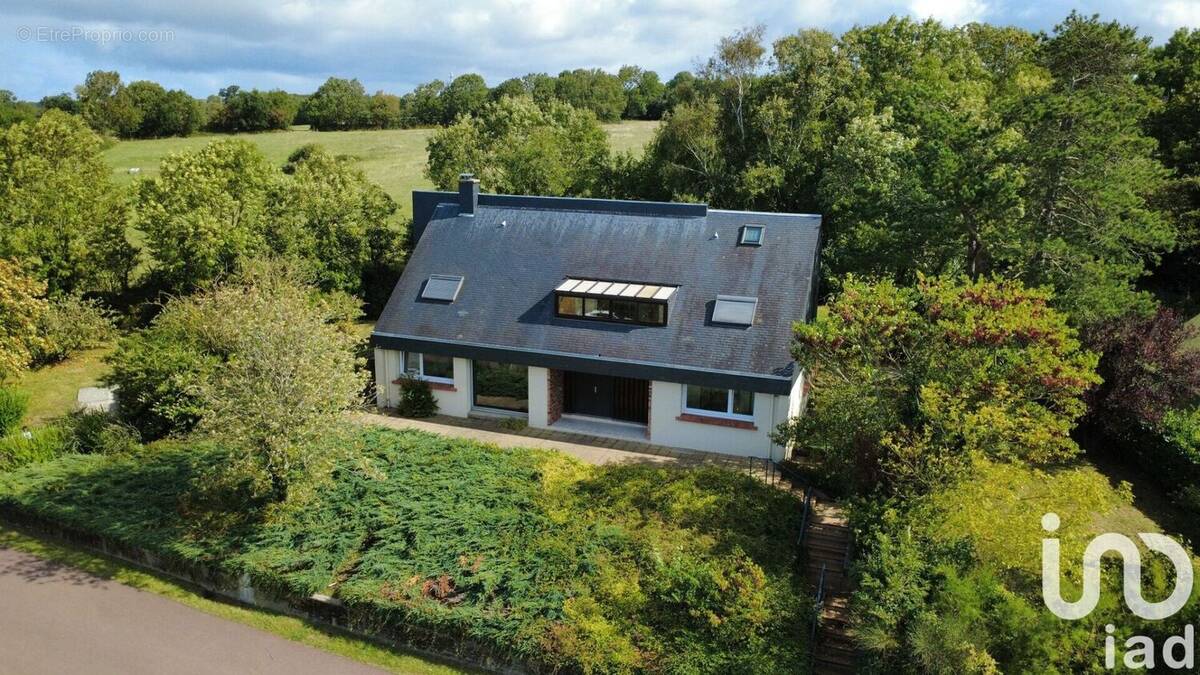 Photo 1 - Maison à HEUGUEVILLE-SUR-SIENNE