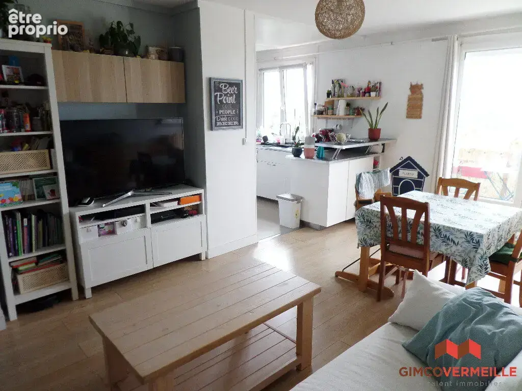 Photo Appartement à La Celle-Saint-Cloud au prix de 285 000€