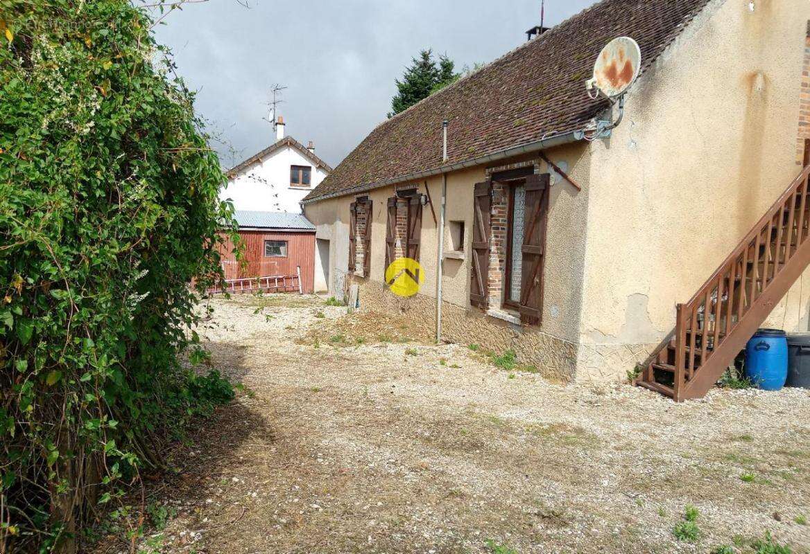 Maison à SAINT-VALERIEN