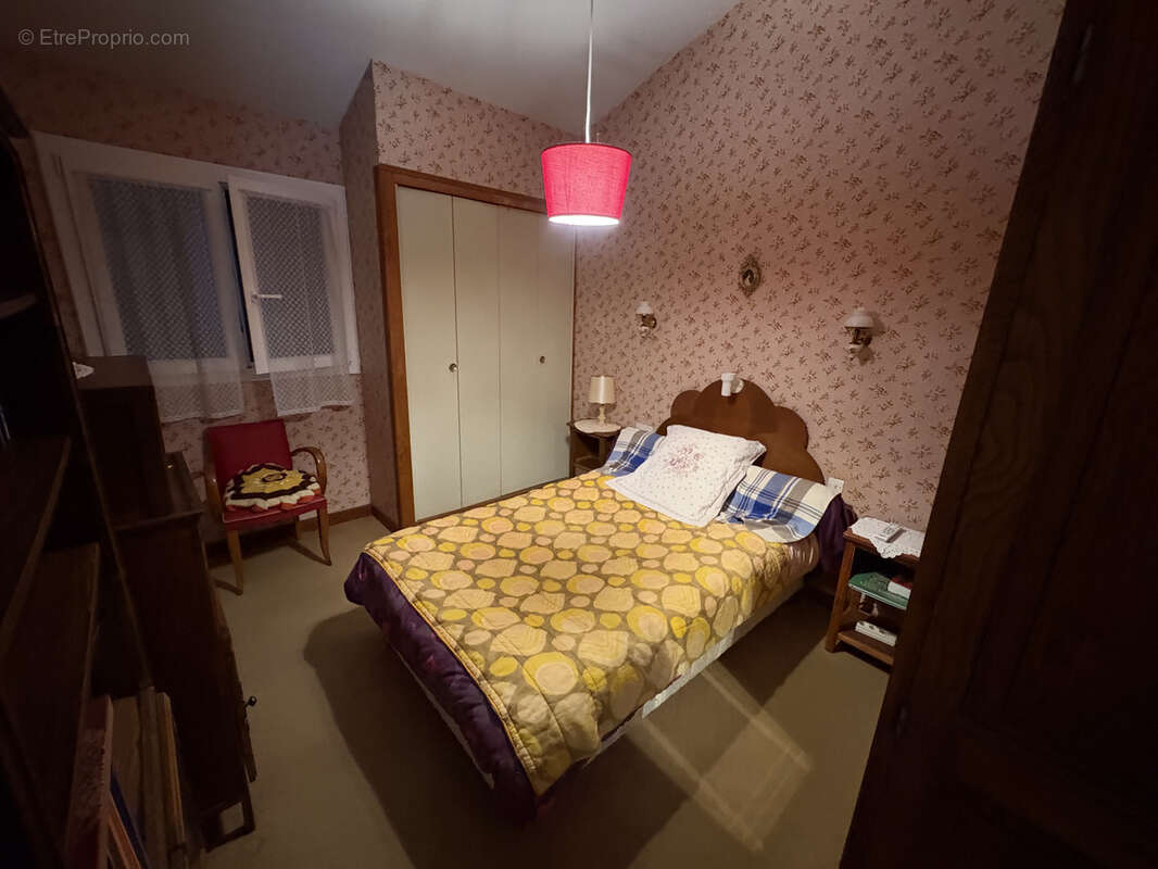 Maison à PUY-L'EVEQUE