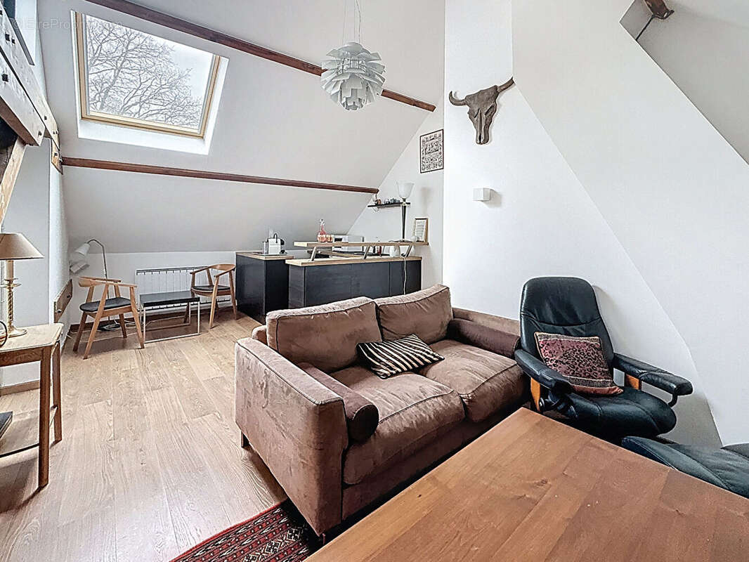 Maison à LES ESSARTS-LE-ROI