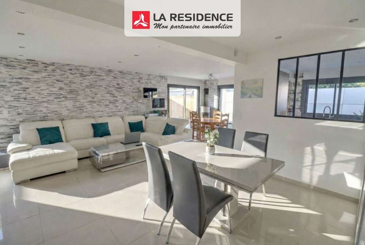 Maison à SOTTEVILLE-LES-ROUEN