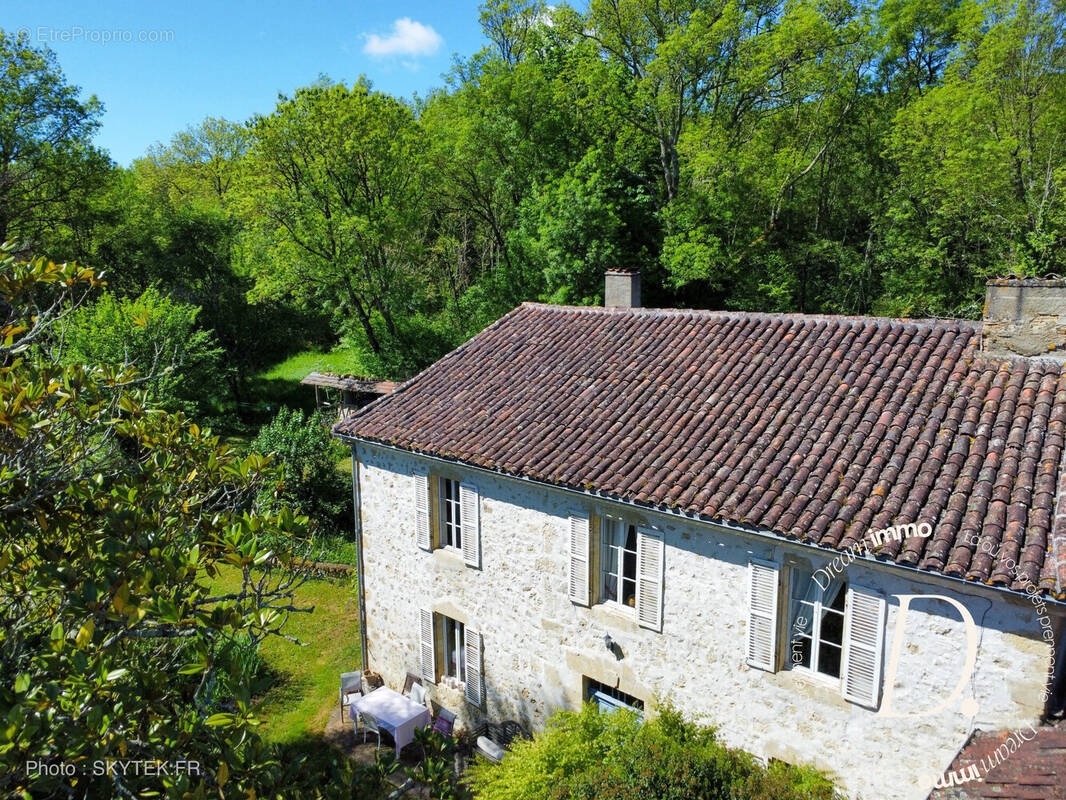 Maison à RIGUEPEU