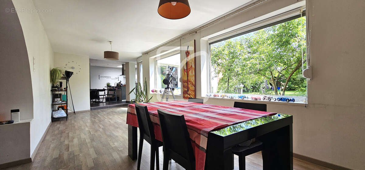 Maison à CAMPHIN-EN-PEVELE