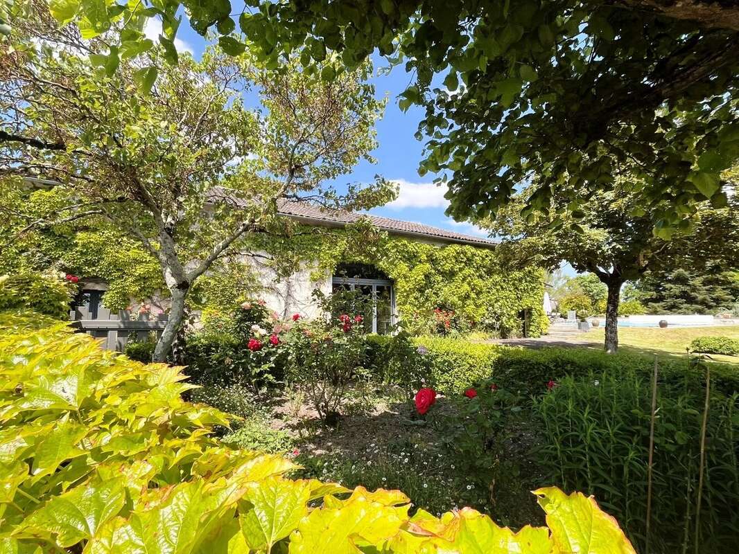 Maison à VERTEILLAC