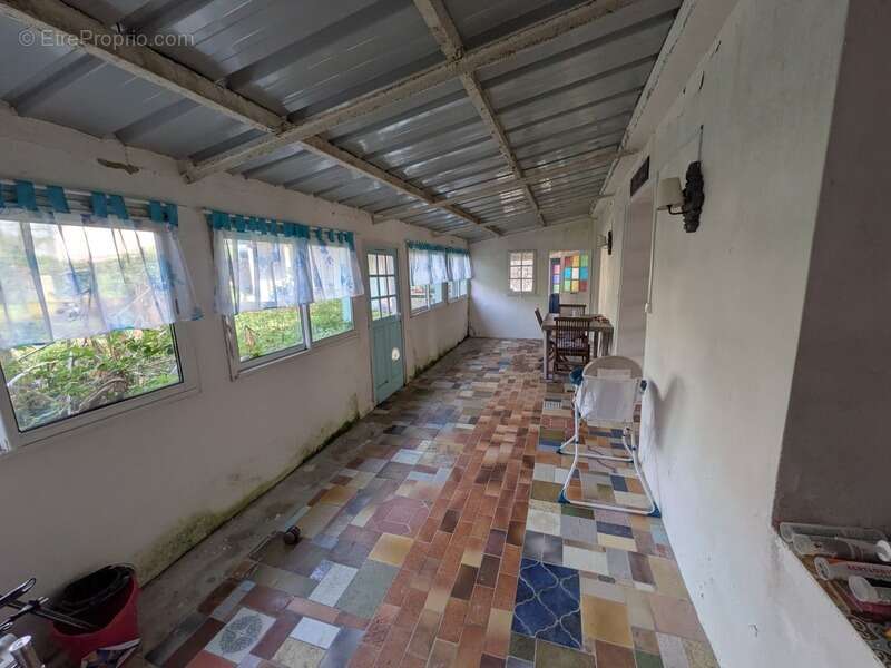 Plouray ensemble de 2 maisons de plain pied 110 m² garage attenant et dependance parcelle cloturee avec puits de 697m² - photo 12