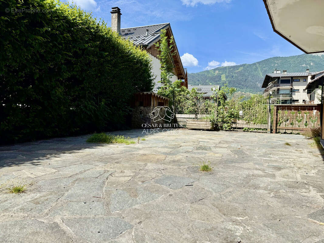 Appartement 44 m² à Les Houches  - photo 2