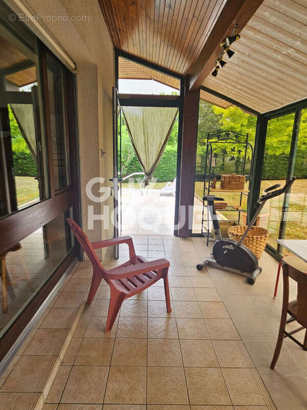 Maison à VILLENEUVE-DE-MARSAN