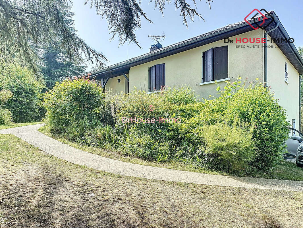 Maison à COULOUNIEIX-CHAMIERS