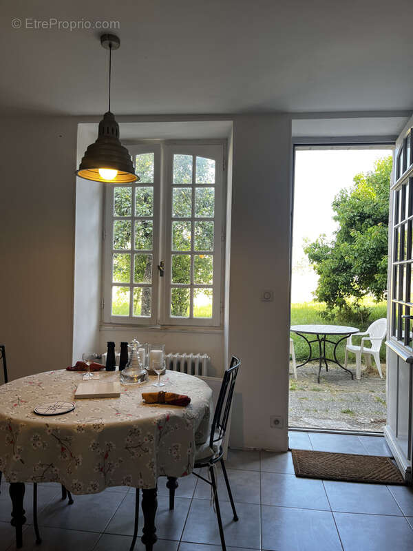 Maison à MIREBEAU