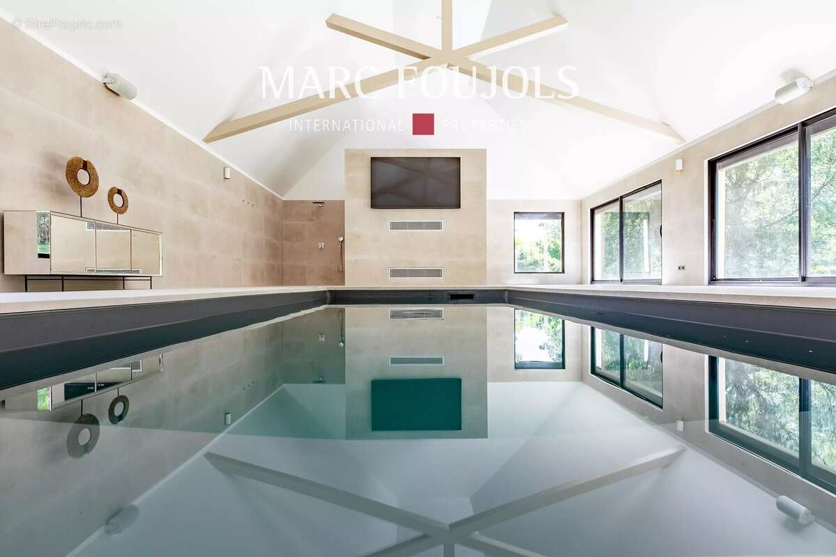 Maison à FONTAINE-CHAALIS