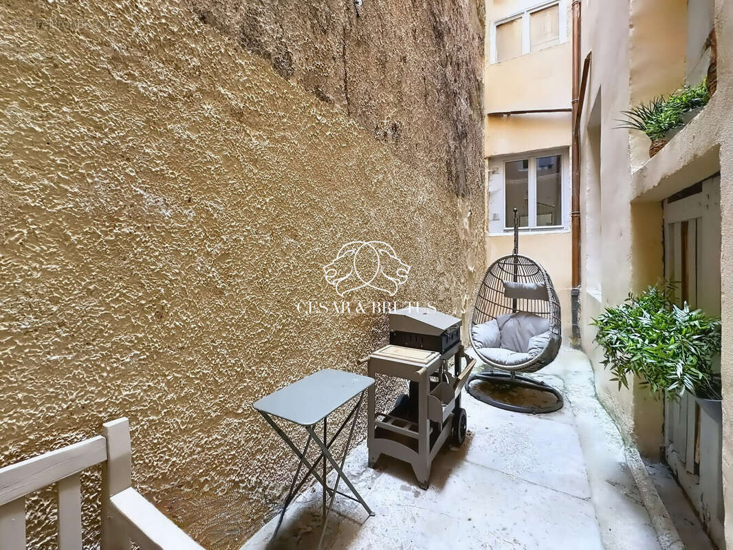 Appartement à LYON-1E