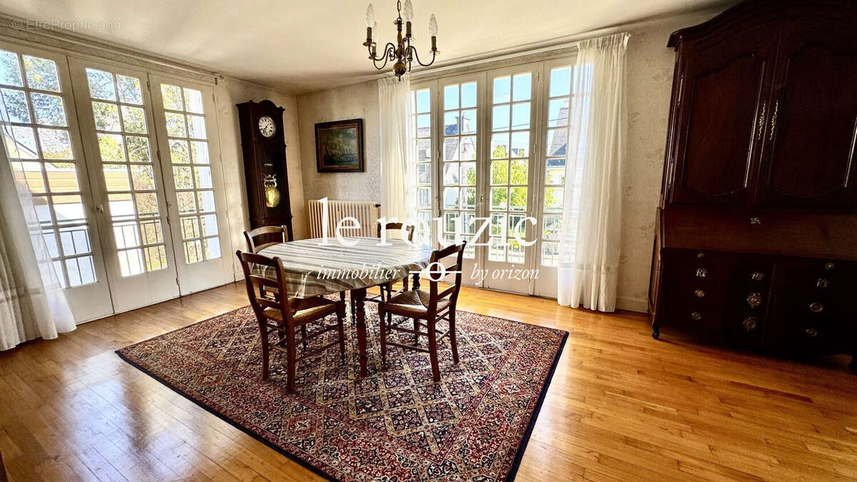Maison 141 m² à Vannes  - photo 2