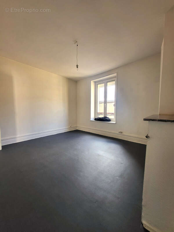 Appartement à CHARLEVILLE-MEZIERES