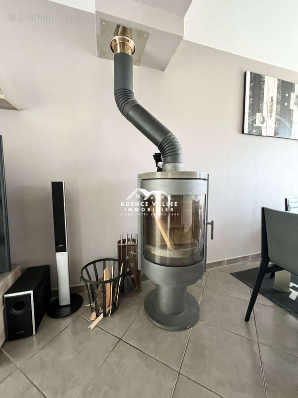 Maison à SAINTRY-SUR-SEINE