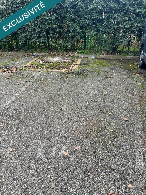 Photo 1 - Parking à TOULOUSE