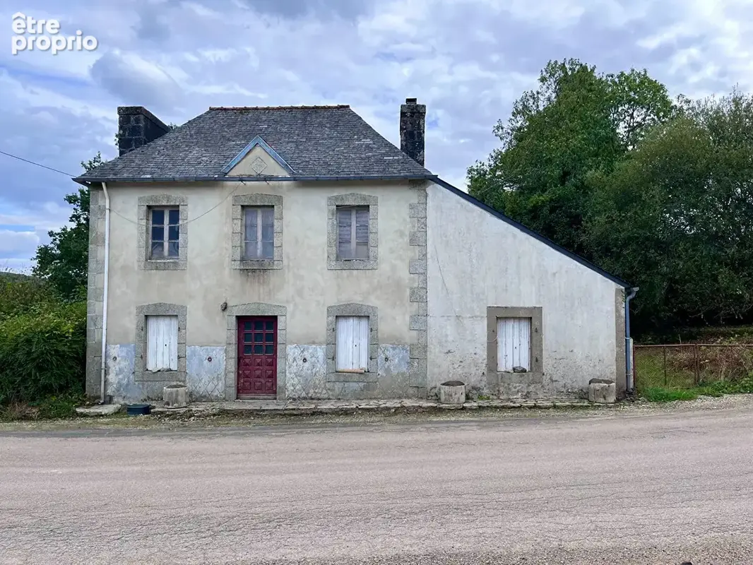 Maison à POULLAOUEN