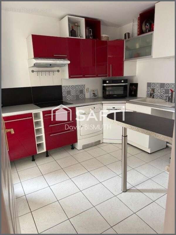 Photo 3 - Appartement à GENNEVILLIERS