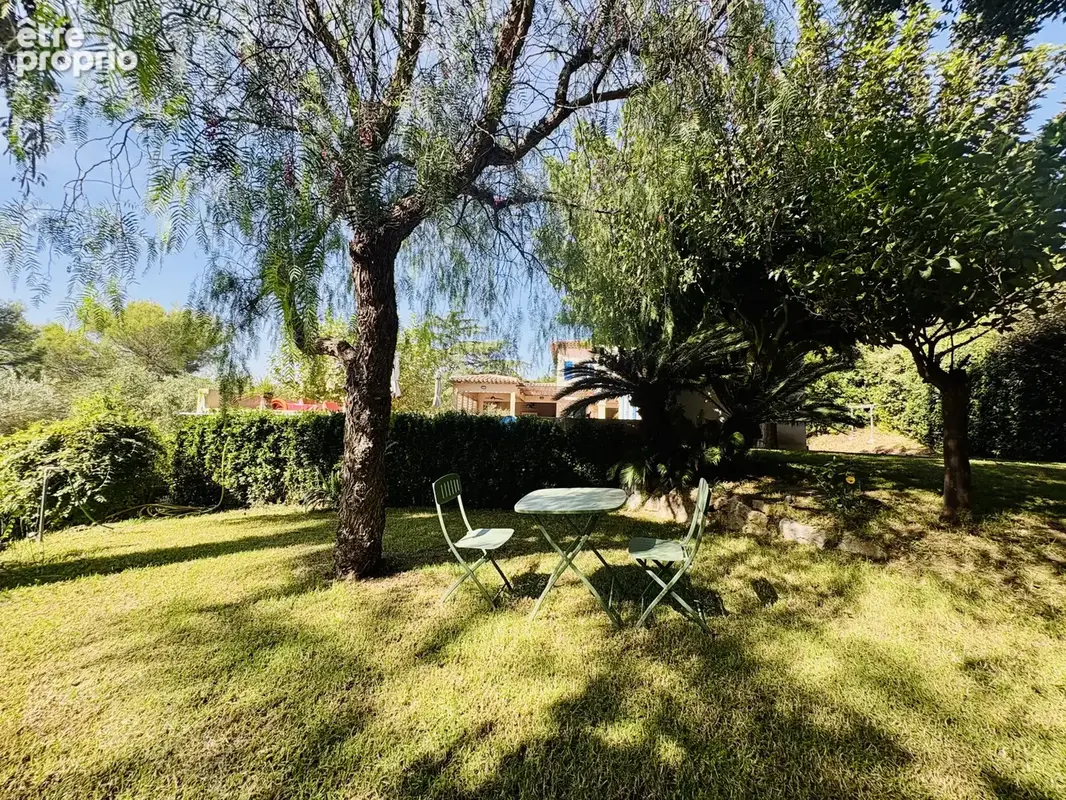 Villa situee a 400 m du port au pied du semaphore - photo 5