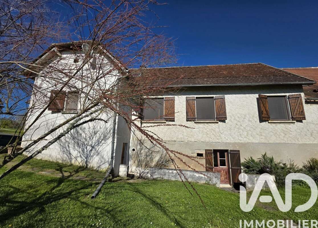 Photo 3 - Maison à ASTAILLAC