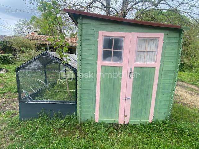 Maison à TOURRETTES