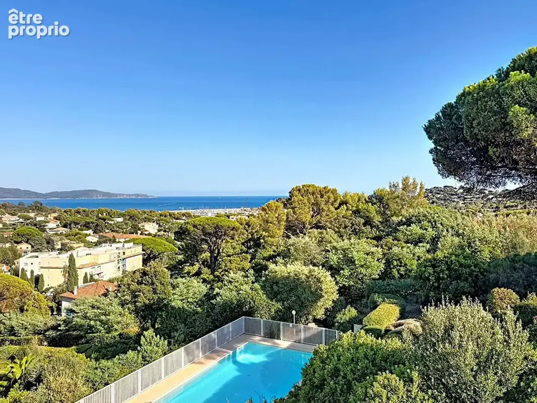 T2 cabine vue mer proche plages dans residence calme avec piscine à cavalaire sur mer - photo 16