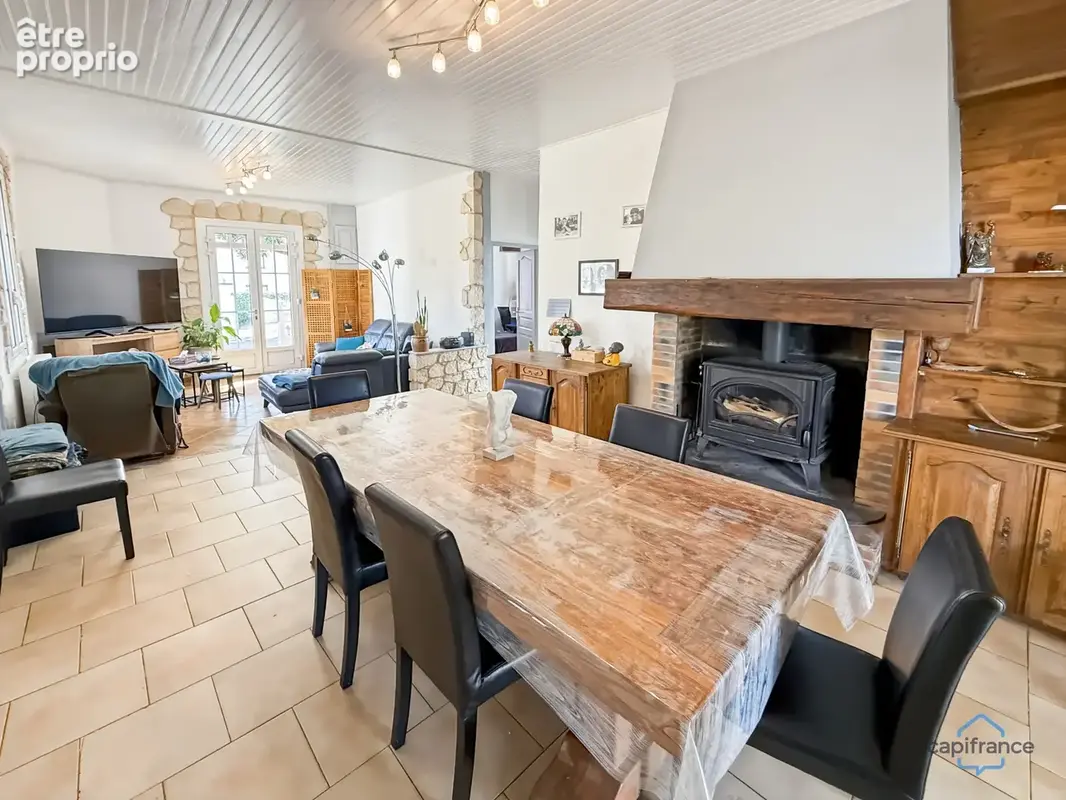 Dpt Gers (32), à vendre BARCELONNE DU GERS Maison T5 de 155 m² habitables + grands garages, dépendances et piscine sur 8678 m² d - photo 3