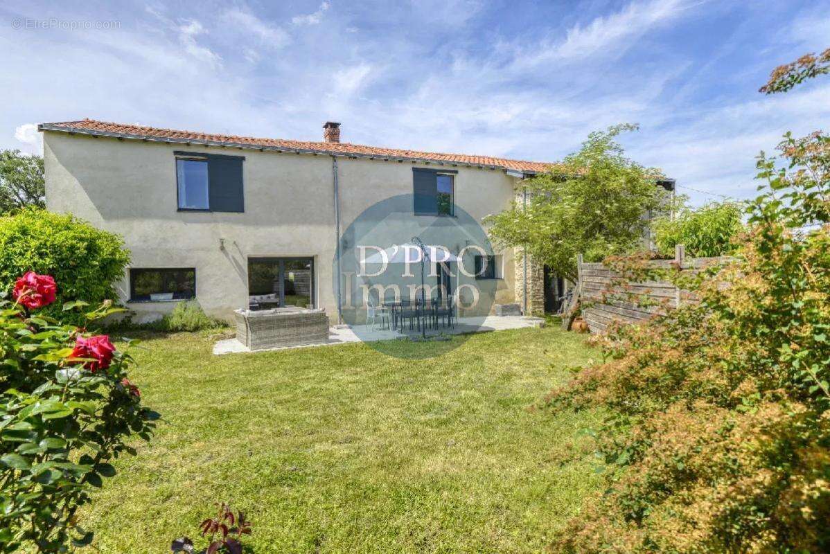 Maison à BASSE-GOULAINE