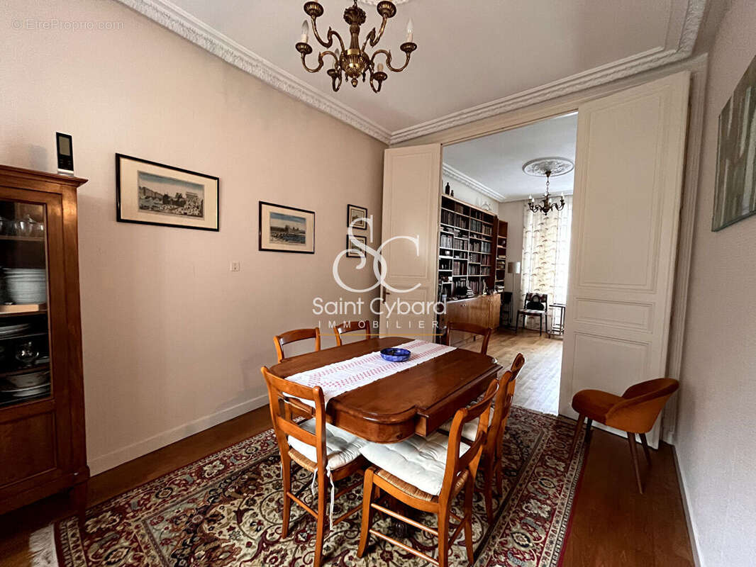 Maison à L'ISLE-D'ESPAGNAC