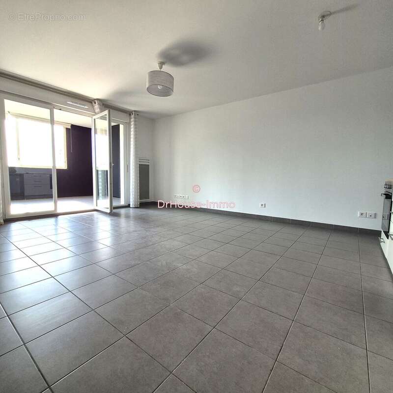 Appartement 60 m² à Castelnau-Le-Lez  - photo 17