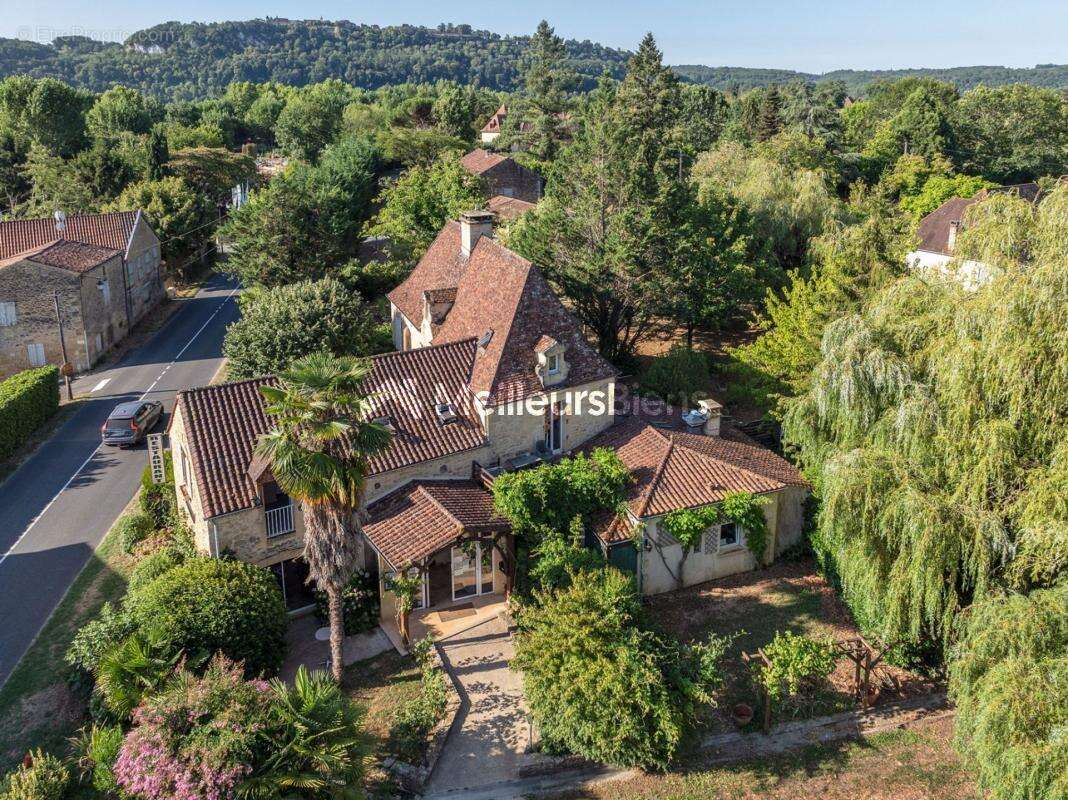 Ensemble immobilier de charme en pierre de 368m2 - photo 18