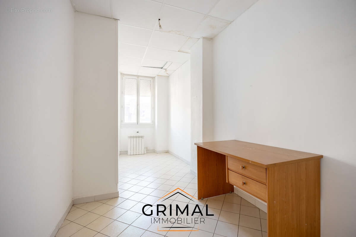 Appartement à MARSEILLE-6E