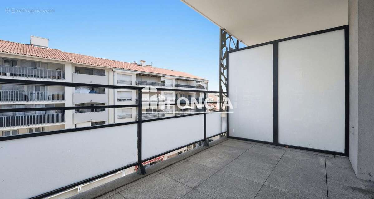 Appartement 2 pièces 39.35m2 - parking privatif - photo 2