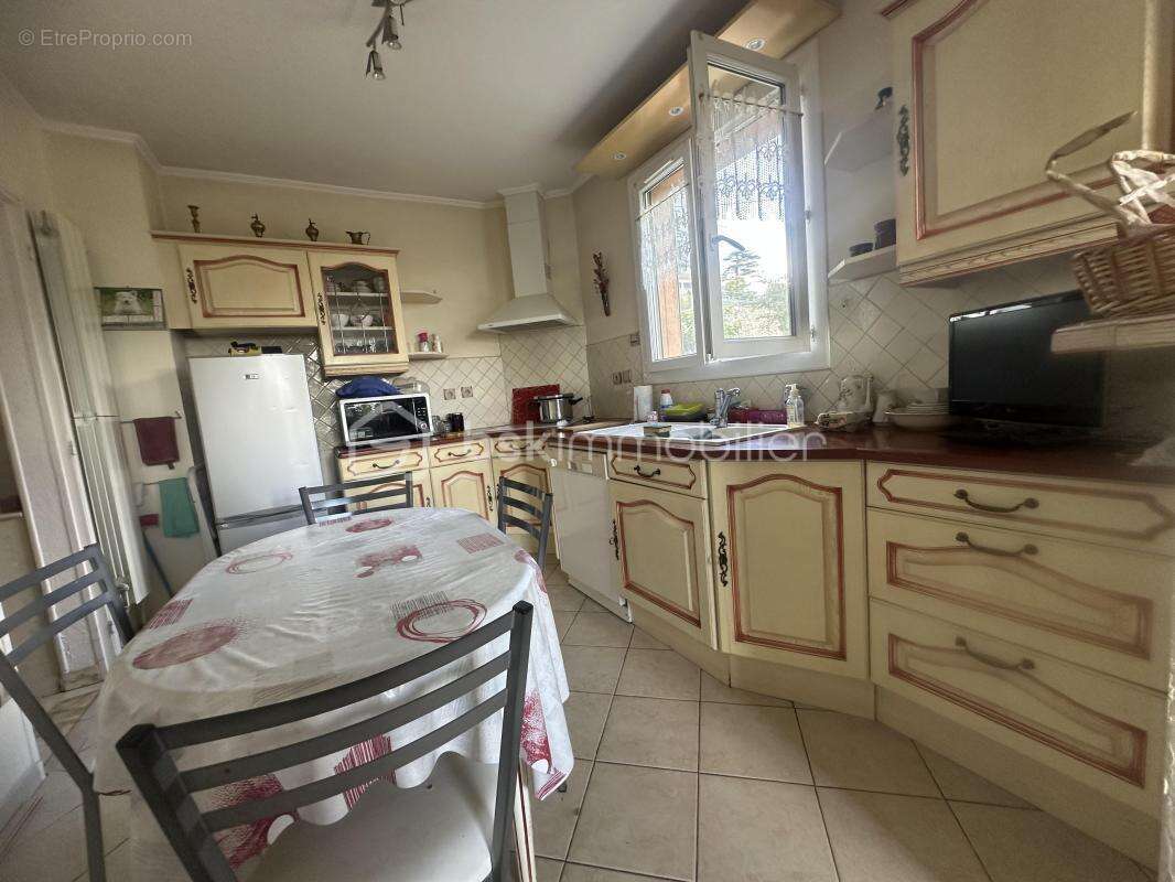 Villa spacieuse au cœur d'Alès dans les hauteurs nous offrant une vue panoramique - photo 20