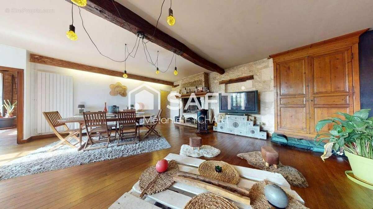 Maison 264 m² à Eymouthiers  - photo 9