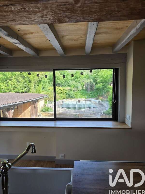 Maison 100 m² à Saint-Cirq-Madelon  - photo 8