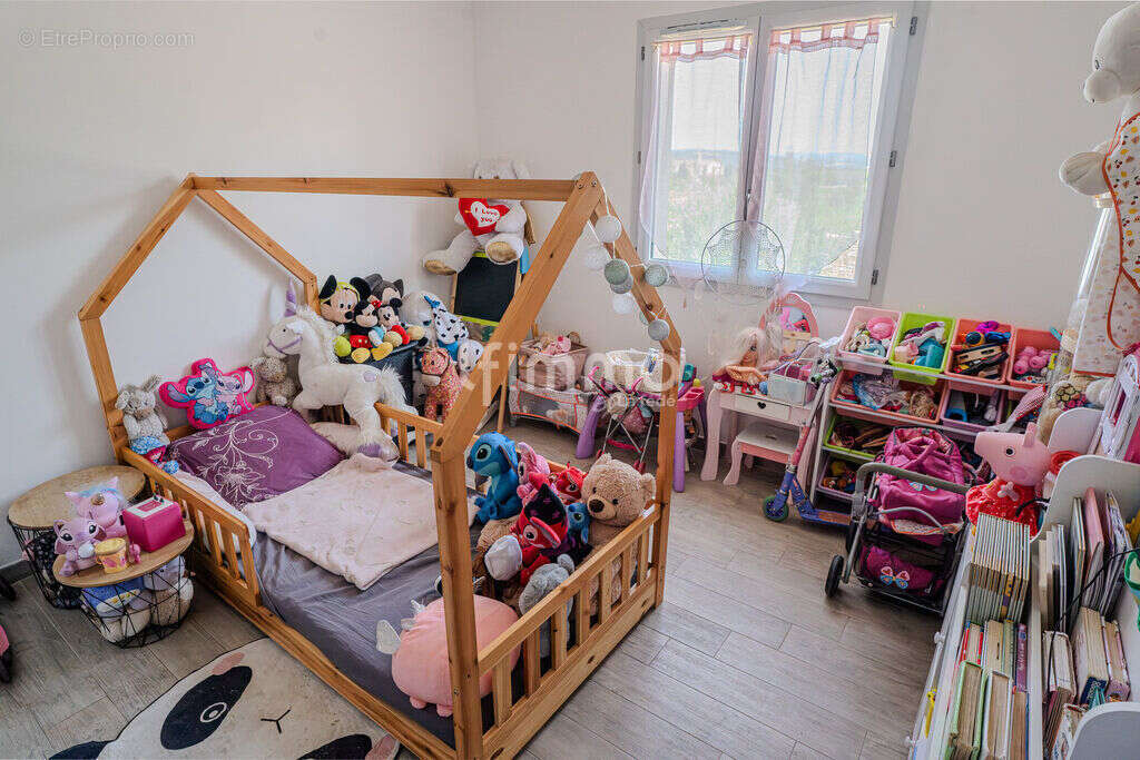 Maison familiale récente avec vue - photo 10