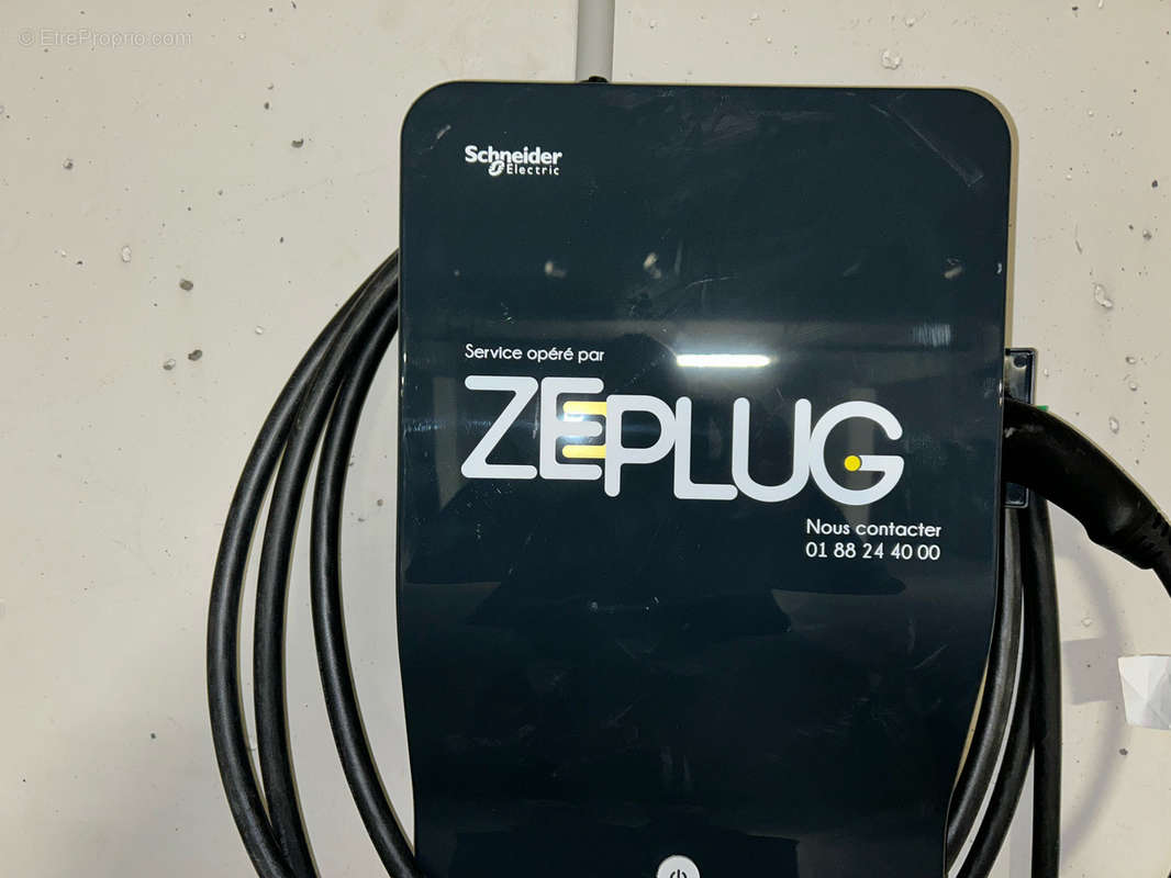 Parking à LEVALLOIS-PERRET