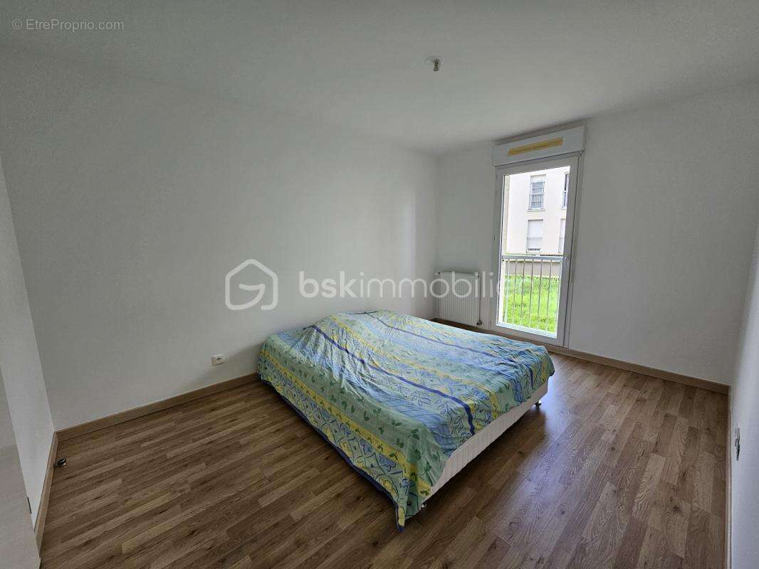 Appartement à VIGNEUX-SUR-SEINE