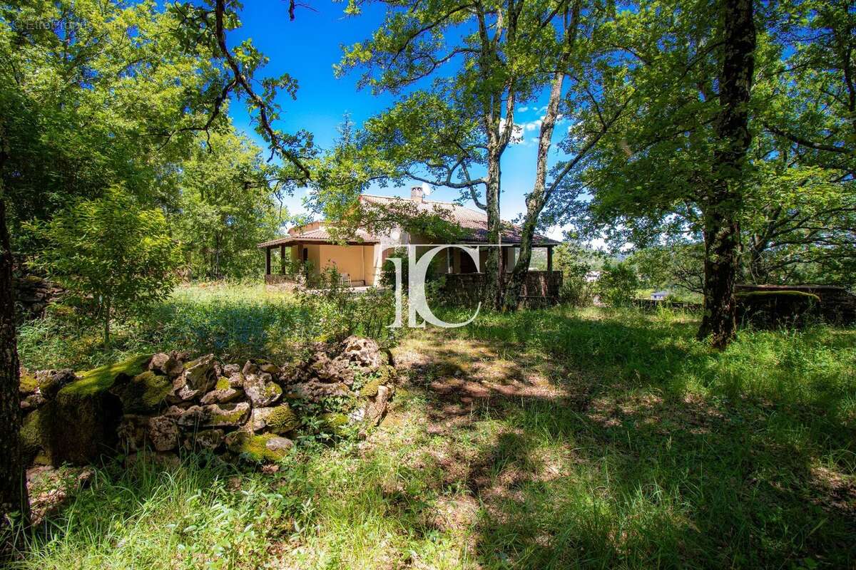 Maison à SAINT-AMBROIX
