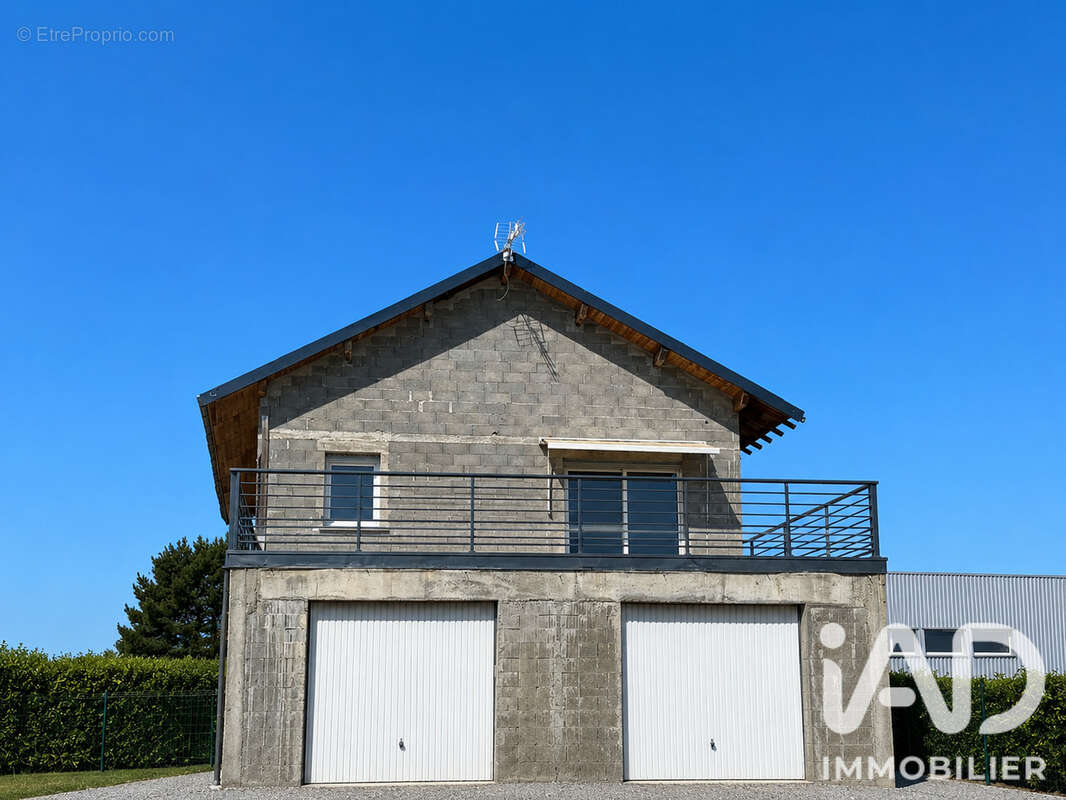 Maison 136 m² à Crots  - photo 8