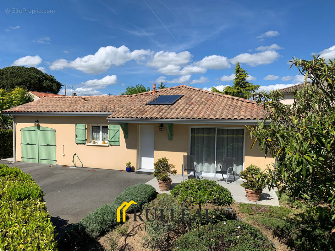 Maison à SAINT-ANDRE-DE-CUBZAC
