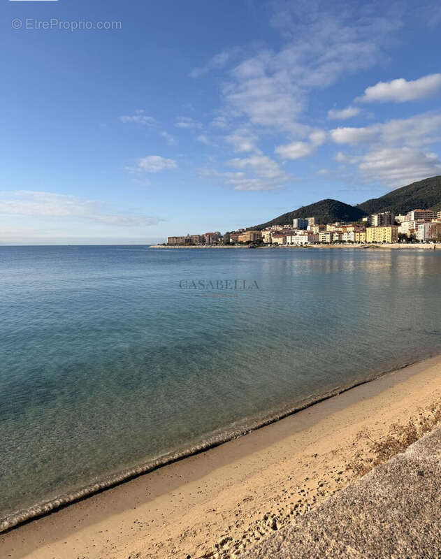 Appartement à AJACCIO